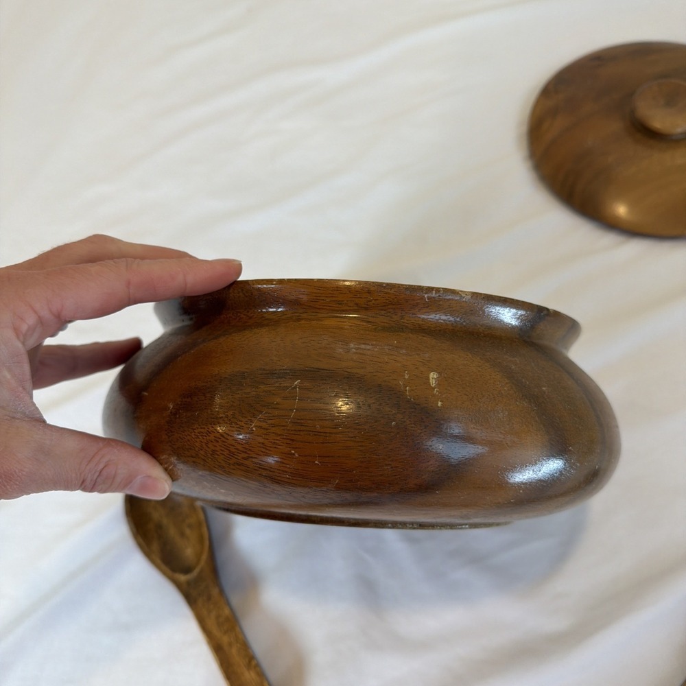 Genuine Hand-carved Monkey Pod Wood Soup Tureen With Lid Spoon Fork - Picture 7 of 8
